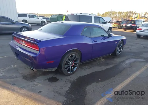2013 Dodge Challenger Srt8 z USA, uszkodzony, nr VIN 2C3CDYCJ8DH679428